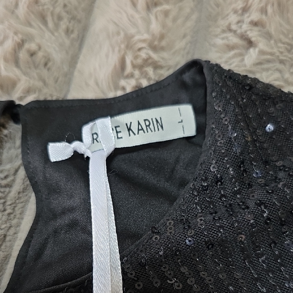 Black Sequin Short Sleeve Top Size L - Picture 4 of 12
